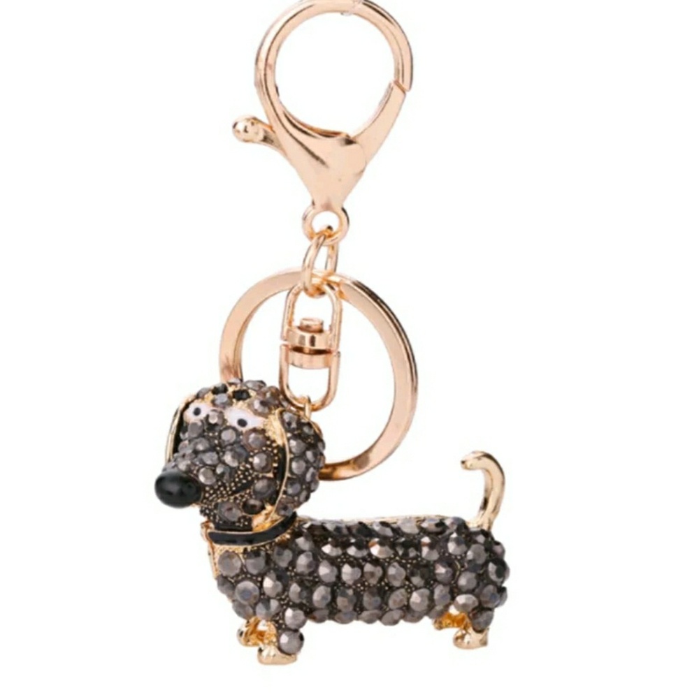 Another Dachshund! 😍 Adorable Keychain